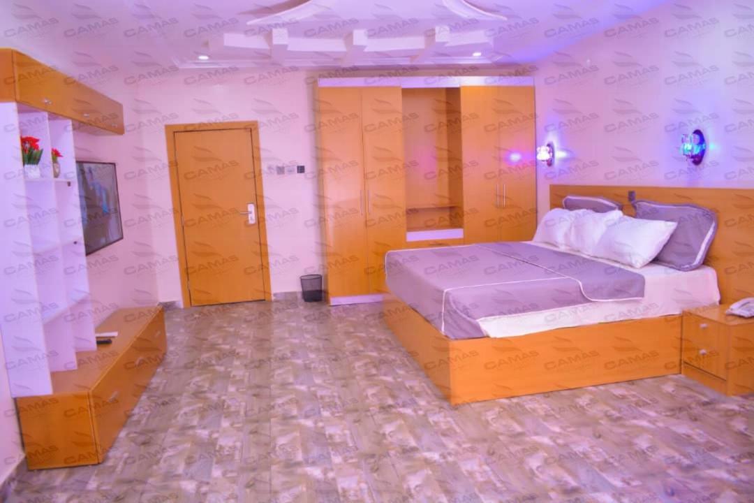 Camas Hotel & Suite Asero Abeokuta Exterior photo